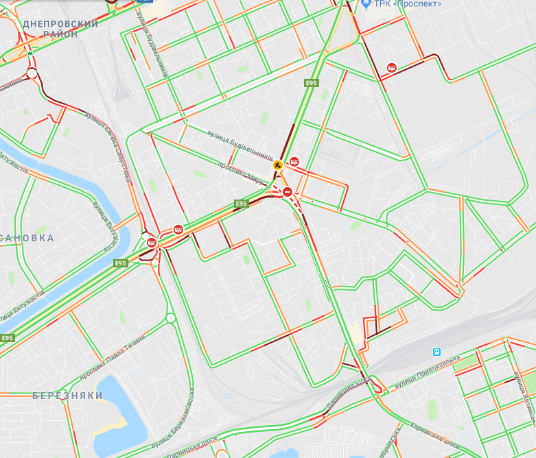 Рух у Києві паралізовано: карта затор